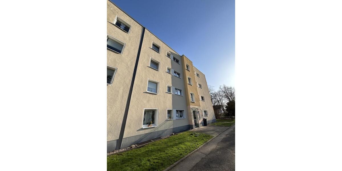 Etagenwohnung Moers Rheinkamp - 3.5 Zimmer, 67 m&sup2;, 585&euro; | Angebot:25409580