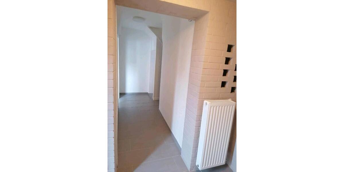 Doppelhaushälfte Mönchengladbach West - 3 Zimmer, 110 m&sup2;, 1.150&euro; | Angebot:26419253