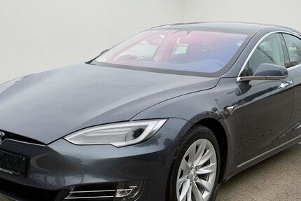 Tesla Model S 57.300 km 24.900 &euro; Hilden 40721