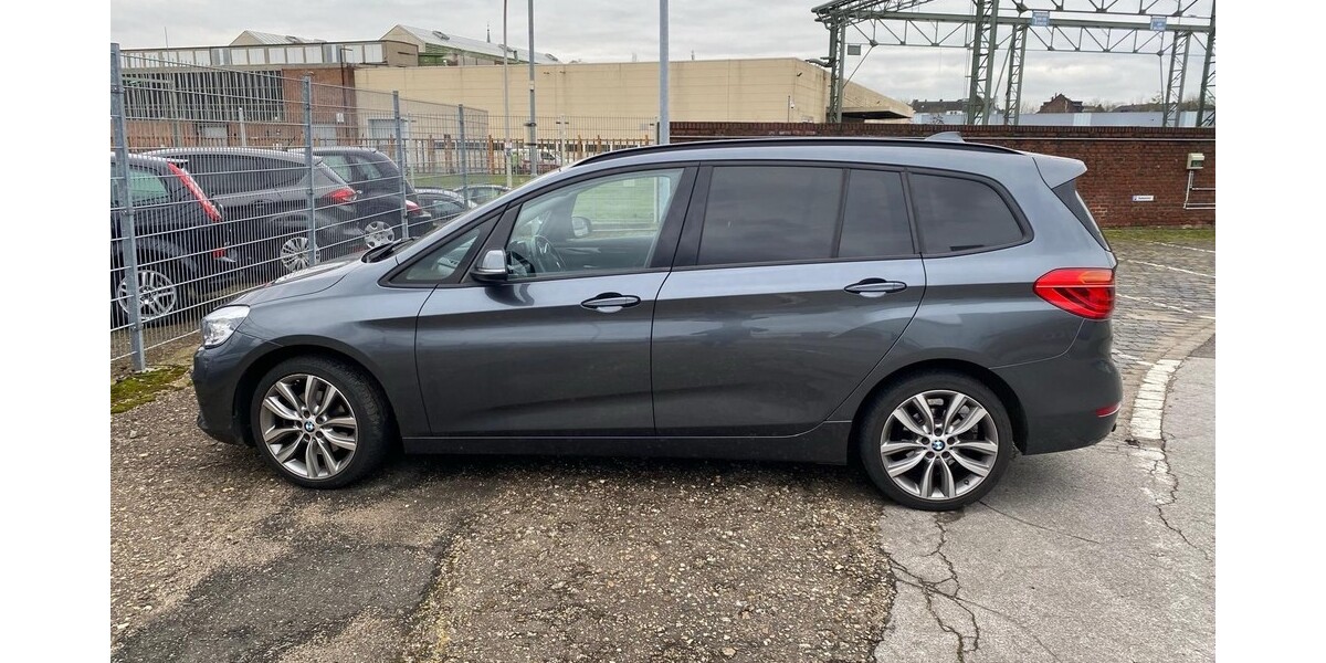 BMW 218d 140.000 km 15.100 &euro; Mönchengladbach 41061