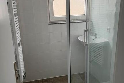 Wohnung Duisburg Angerhausen - 3 Zimmer, 74 m&sup2;, 1.100&euro; | Angebot:27541371