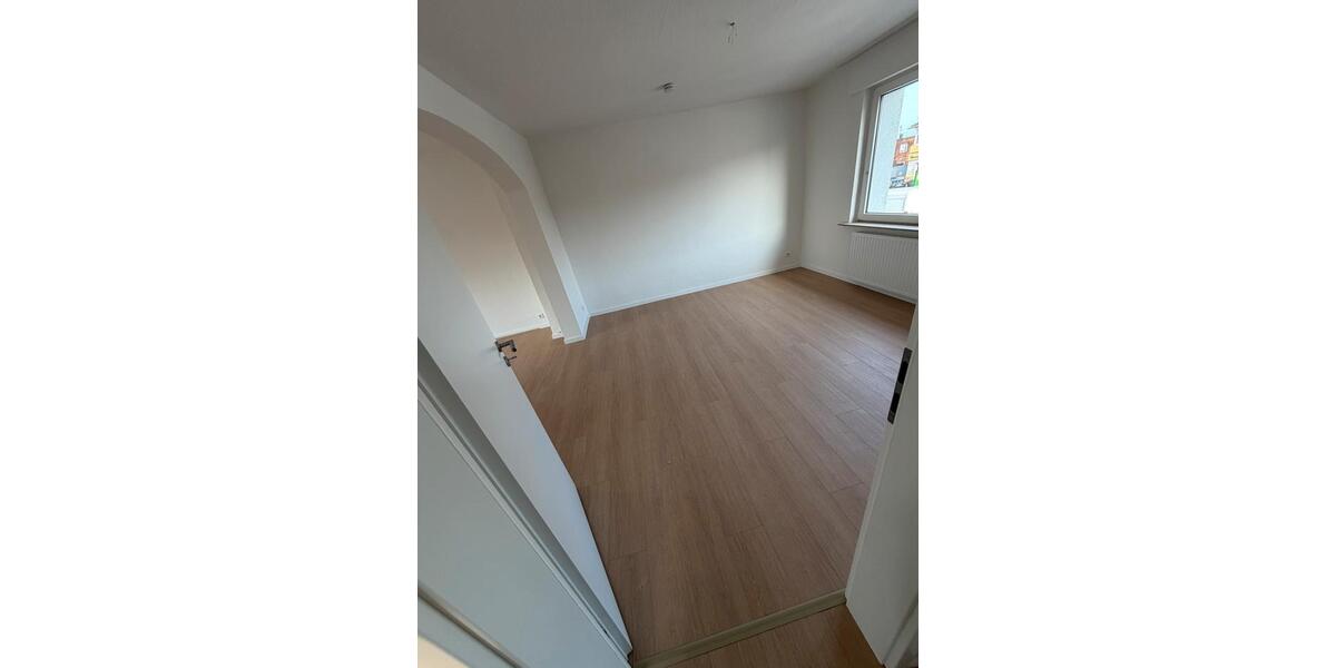 Maisonettenwohnung Mönchengladbach Süd - 3.5 Zimmer, 90 m&sup2;, 1.200&euro; | Angebot:25810547
