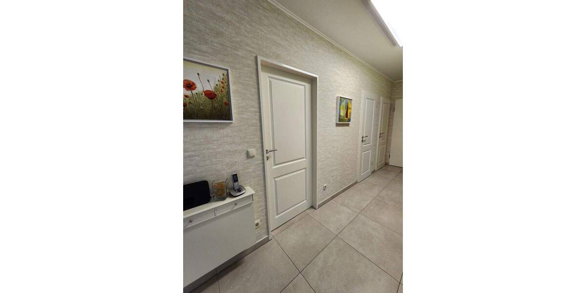 Etagenwohnung Mönchengladbach Rheydt - 3 Zimmer, 93 m&sup2;, 253.000&euro; | Angebot:25728346