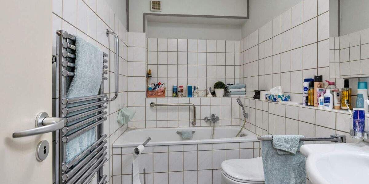 Reihenmittelhaus Mülheim an der Ruhr Speldorf - 5 Zimmer, 147 m&sup2;, 460.000&euro; | Angebot:25735089