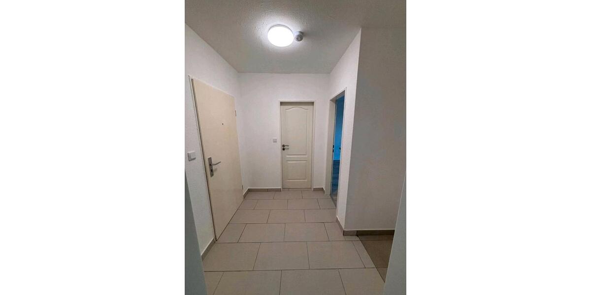 Etagenwohnung Grevenbroich Neuenhausen - 2 Zimmer, 63 m&sup2;, 800&euro; | Angebot:25921653