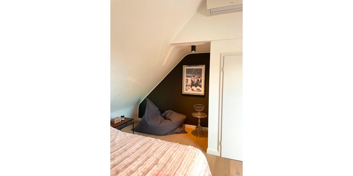 Einfamilienhaus Kaarst - 4 Zimmer, 150 m&sup2;, 250&euro; | Angebot:27615786