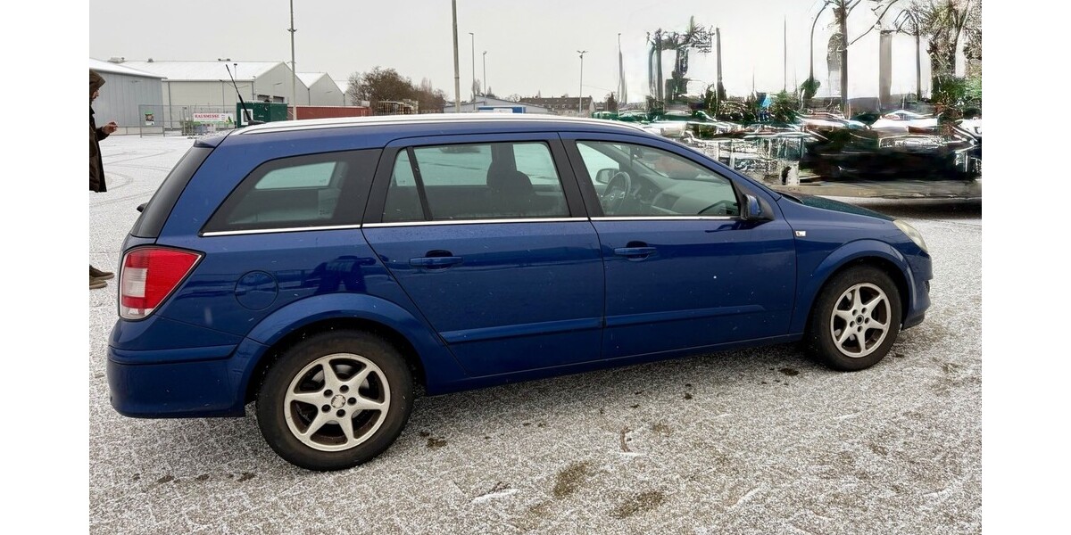 Opel Astra 220.000 km 2.500 &euro; Düsseldorf 40213
