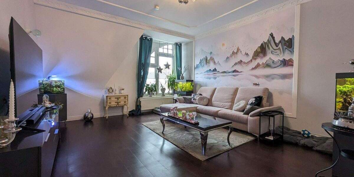 Etagenwohnung Duisburg Mittelmeiderich - 5 Zimmer, 132 m&sup2;, 199.900&euro; | Angebot:25777749