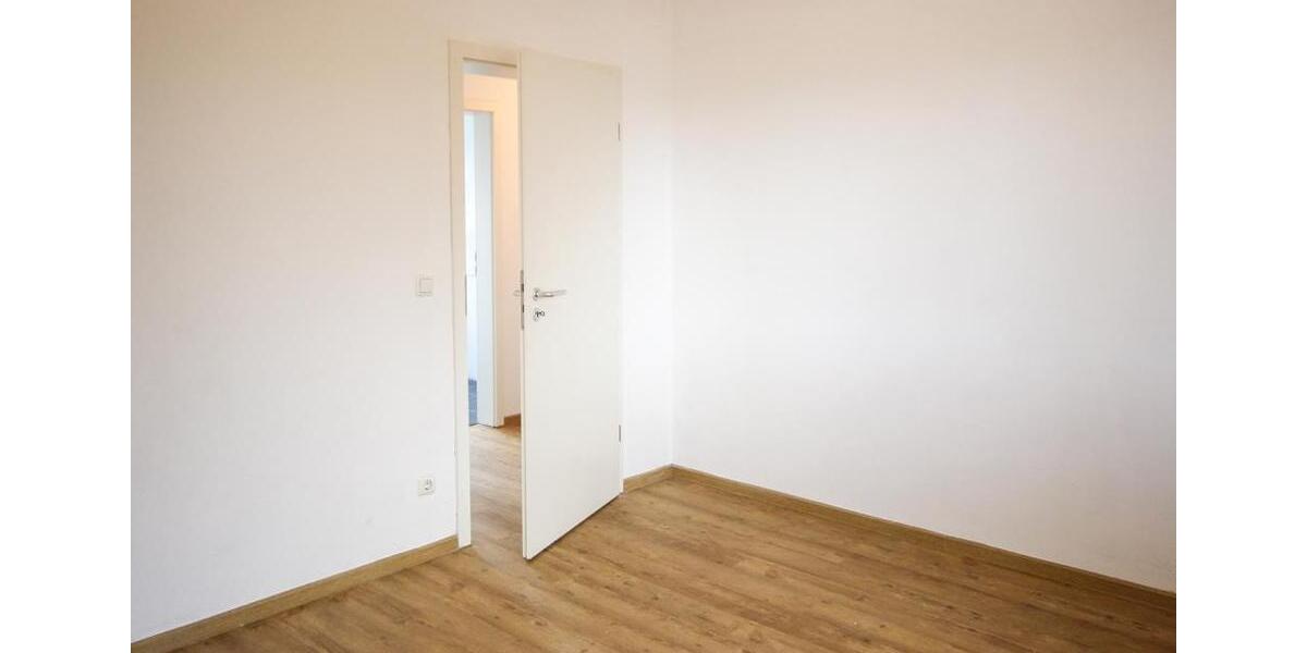 Etagenwohnung Krefeld Benrad - 3 Zimmer, 65 m&sup2;, 560&euro; | Angebot:25861515