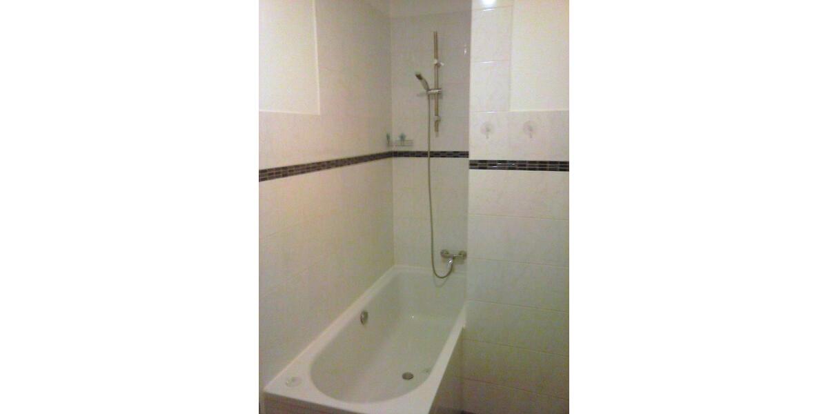 Etagenwohnung Krefeld - 2 Zimmer, 78 m&sup2;, 580&euro; | Angebot:25380044