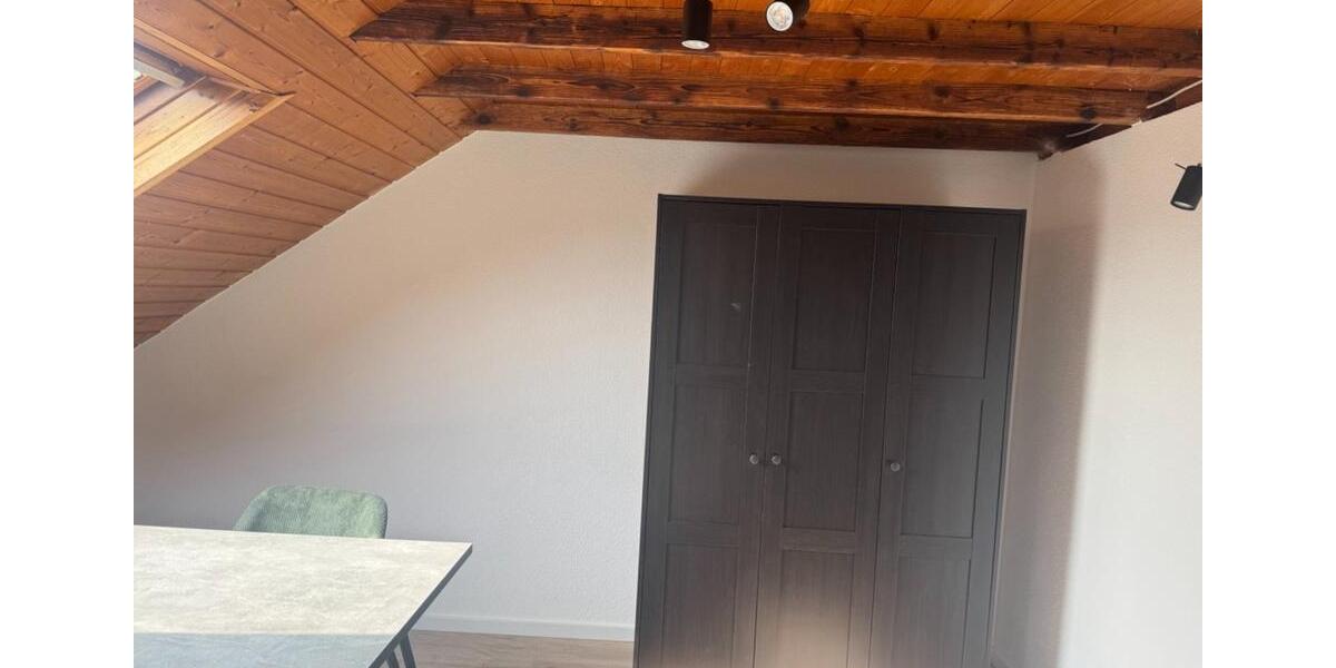 Etagenwohnung Mönchengladbach - 2 Zimmer, 30 m&sup2;, 720&euro; | Angebot:25718225