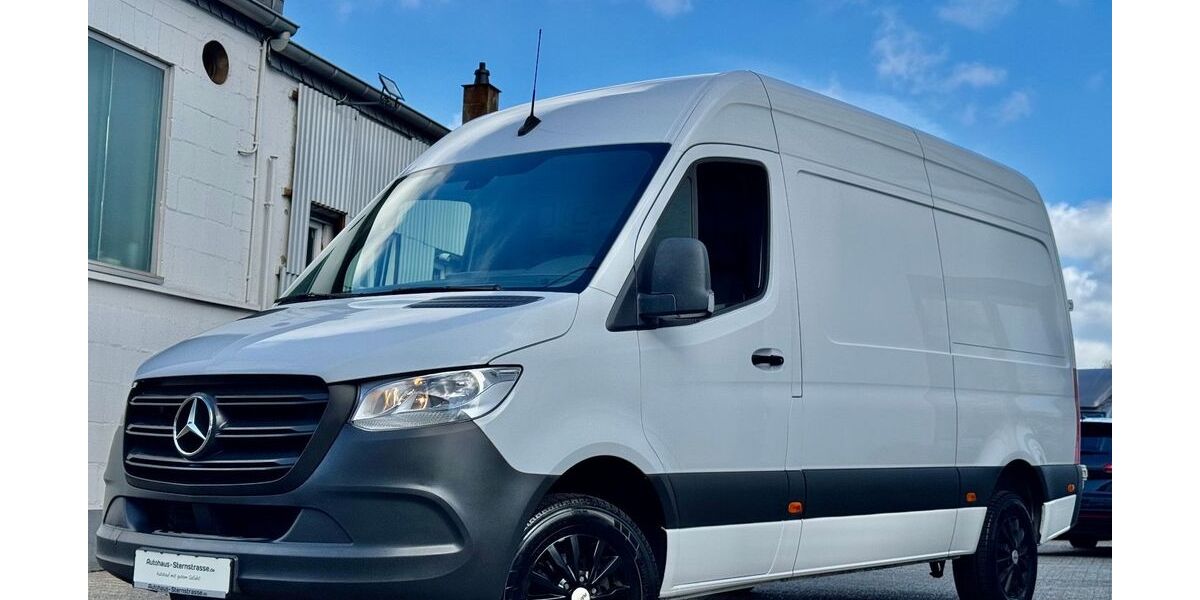 Mercedes-Benz Sprinter 113.652 km 29.980 &euro; Mönchengladbach 41061