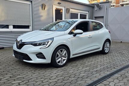 Renault Clio 139.900 km 9.499 &euro; DÜSSELDORF 40227