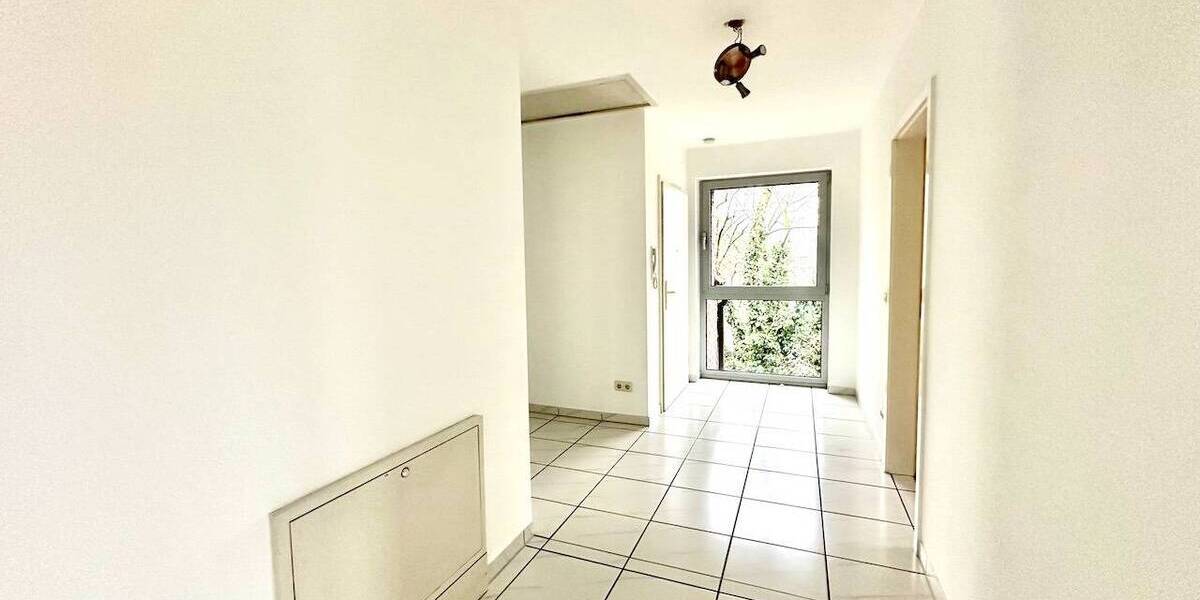 Etagenwohnung Neuss Uedesheim - 3 Zimmer, 94 m&sup2;, 299.000&euro; | Angebot:26657258