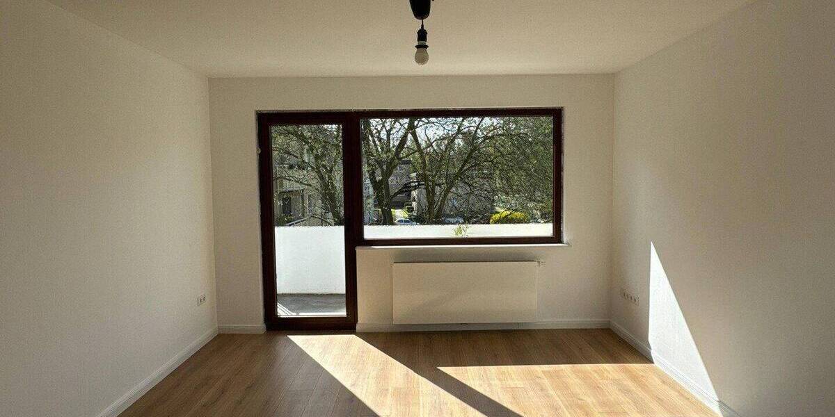Etagenwohnung Mülheim Dümpten - 2 Zimmer, 65 m&sup2;, 169.000&euro; | Angebot:26838202