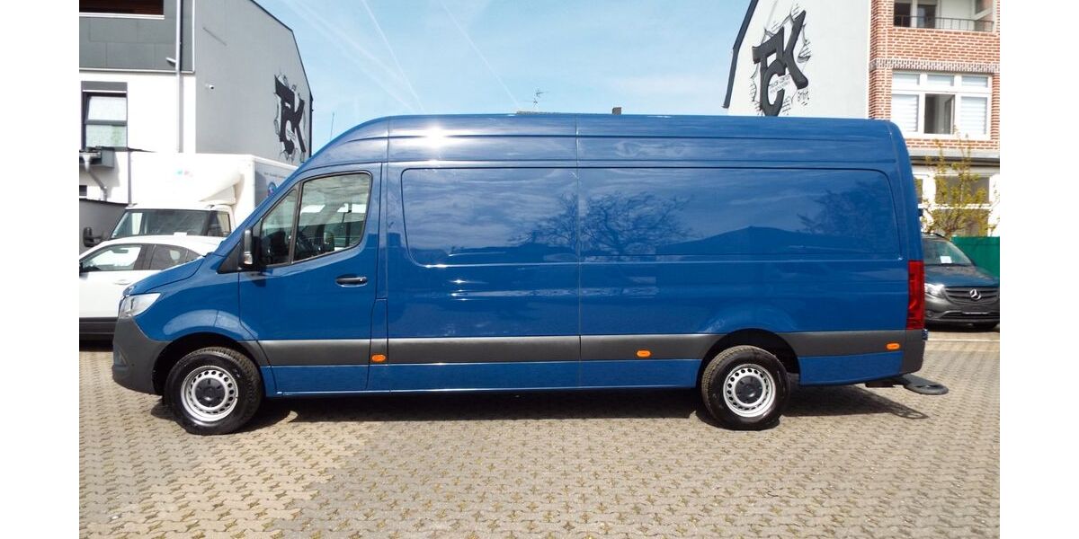 Mercedes-Benz Sprinter 211.300 km 27.251 &euro; Mönchengladbach 41063