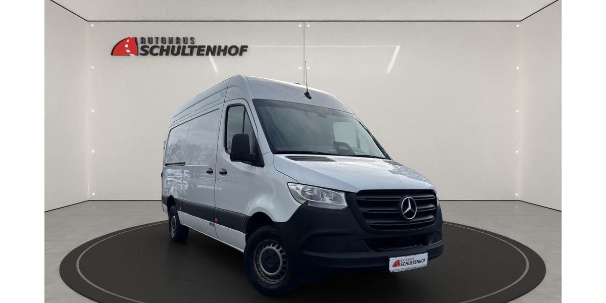 Mercedes-Benz Sprinter 106.267 km 46.990 &euro; Mülheim/Ruhr 45481