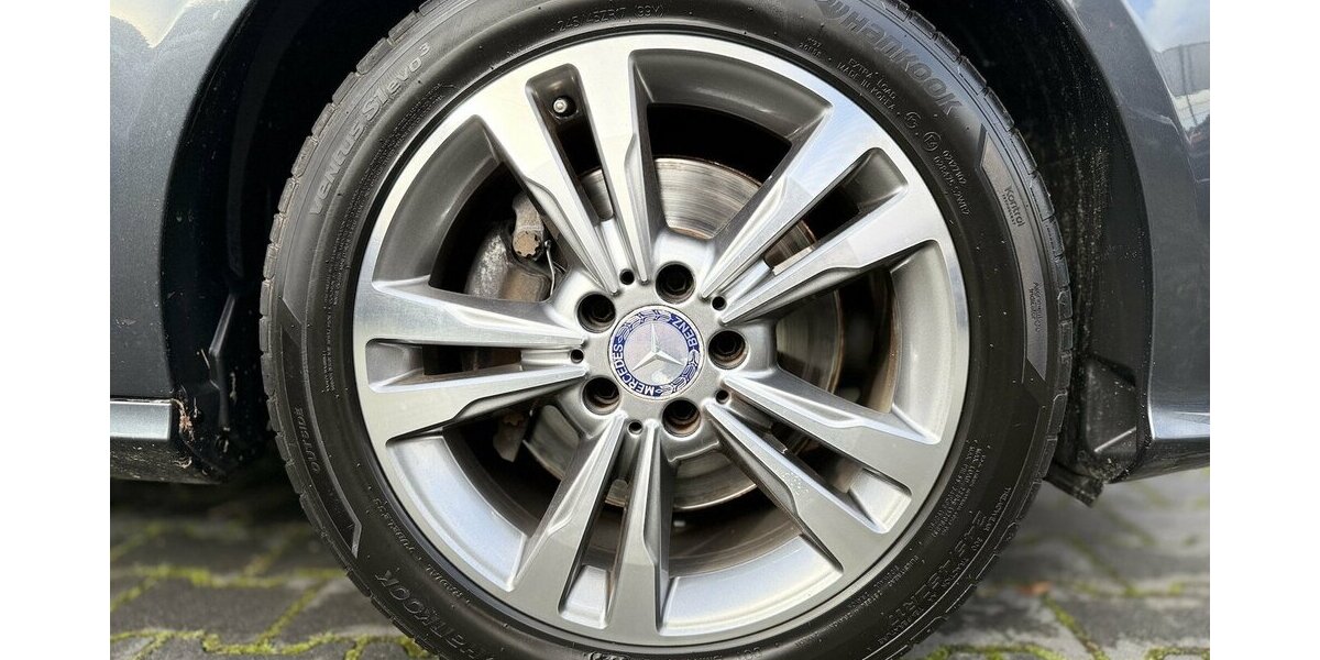 Mercedes-Benz E 350 d/ PANO / Kamera / Leder / Navi / EURO 6 100.000 km 22.290 &euro; Mönchengladbach 41066