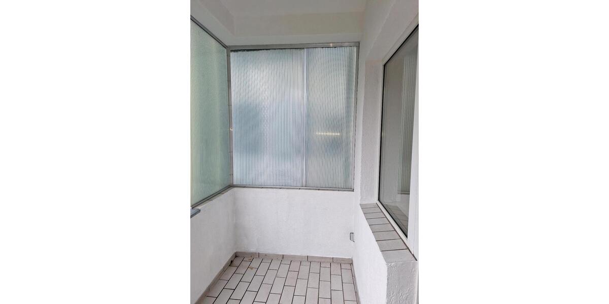 Etagenwohnung Duisburg Duisburg-Mitte - 2.5 Zimmer, 65 m&sup2;, 149.500&euro; | Angebot:27146047