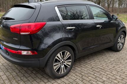 Kia Sportage 117.500 km 14.800 &euro; Duisburg 47226