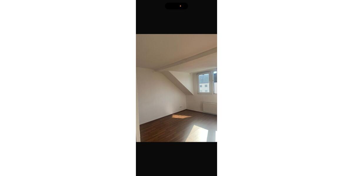 Dachgeschoßwohnung Krefeld Dießem - 2 Zimmer, 60 m&sup2;, 720&euro; | Angebot:26626164