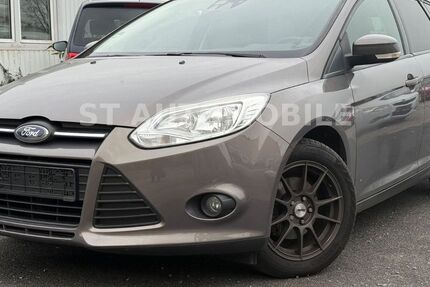 Ford Focus 183.000 km 890 &euro; Mönchengladbach/Odenkirchen 41199