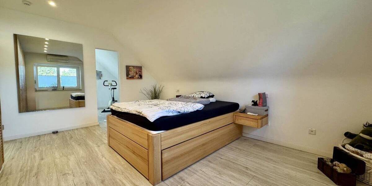 Einfamilienhaus Krefeld Verberg - 4 Zimmer, 119 m&sup2;, 595.000&euro; | Angebot:25744002