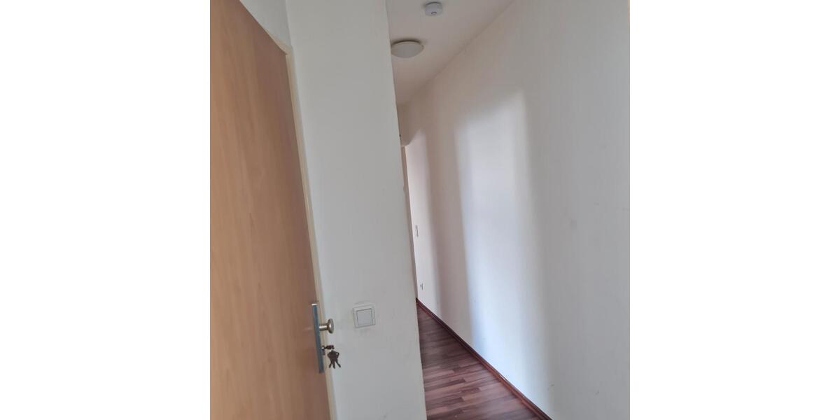 Dachgeschoßwohnung Krefeld Dießem - 2 Zimmer, 40 m&sup2;, 400&euro; | Angebot:25987306