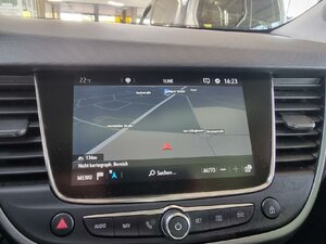 Opel Crossland X Innovation Park&Go Navi LED Scheinwerf 41.901 km 15.890 &euro; HAAN 42781