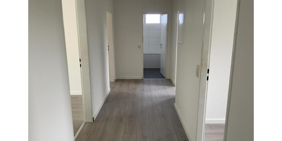 Etagenwohnung Mönchengladbach West - 3 Zimmer, 76 m&sup2;, 729&euro; | Angebot:17518701