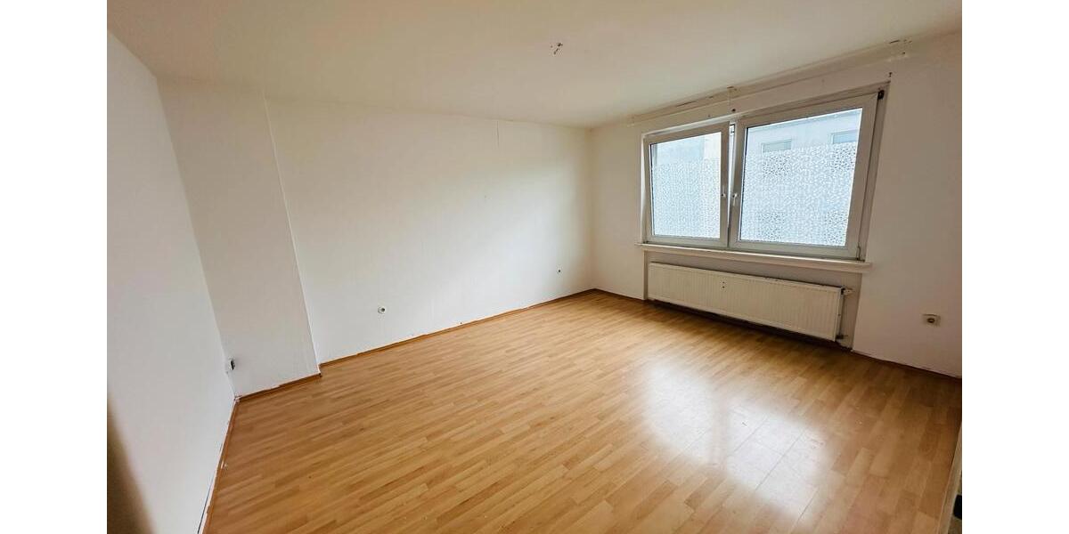 Etagenwohnung Oberhausen - 4 Zimmer, 94 m&sup2;, 850&euro; | Angebot:25267735