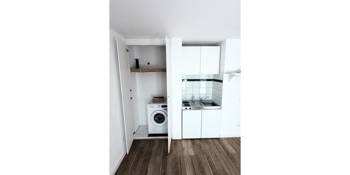 Etagenwohnung Düsseldorf Stadtbezirk 3 - 1 Zimmer, 34 m&sup2;, 795&euro; | Angebot:25962680