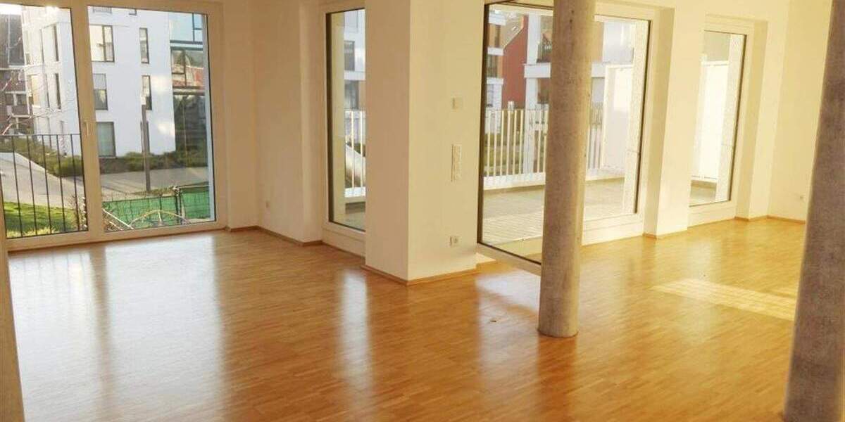 Etagenwohnung Mönchengladbach Stadtmitte - 2 Zimmer, 103 m&sup2;, 1.379&euro; | Angebot:25778925