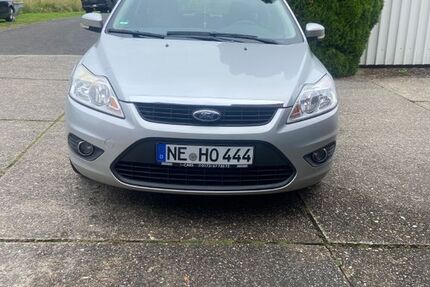 Ford Focus 181.000 km 3.200 &euro; Korschenbroich 41352