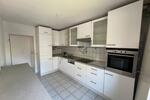 Etagenwohnung Krefeld Fischeln - 4 Zimmer, 120 m&sup2;, 1.260&euro; | Angebot:26395053