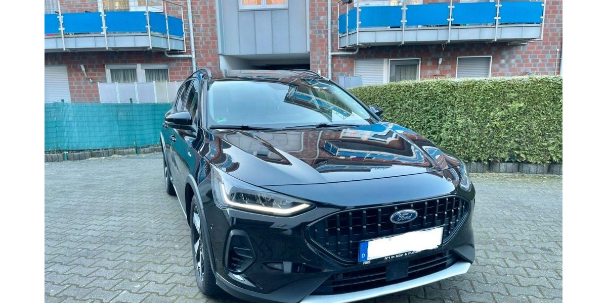 Ford Focus 22.000 km 20.490 &euro; Mönchengladbach 41239