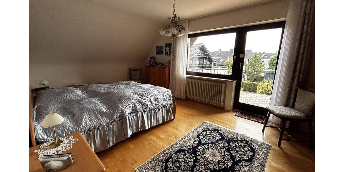 Einfamilienhaus Krefeld Traar - 5 Zimmer, 150 m&sup2;, 615.000&euro; | Angebot:25693359