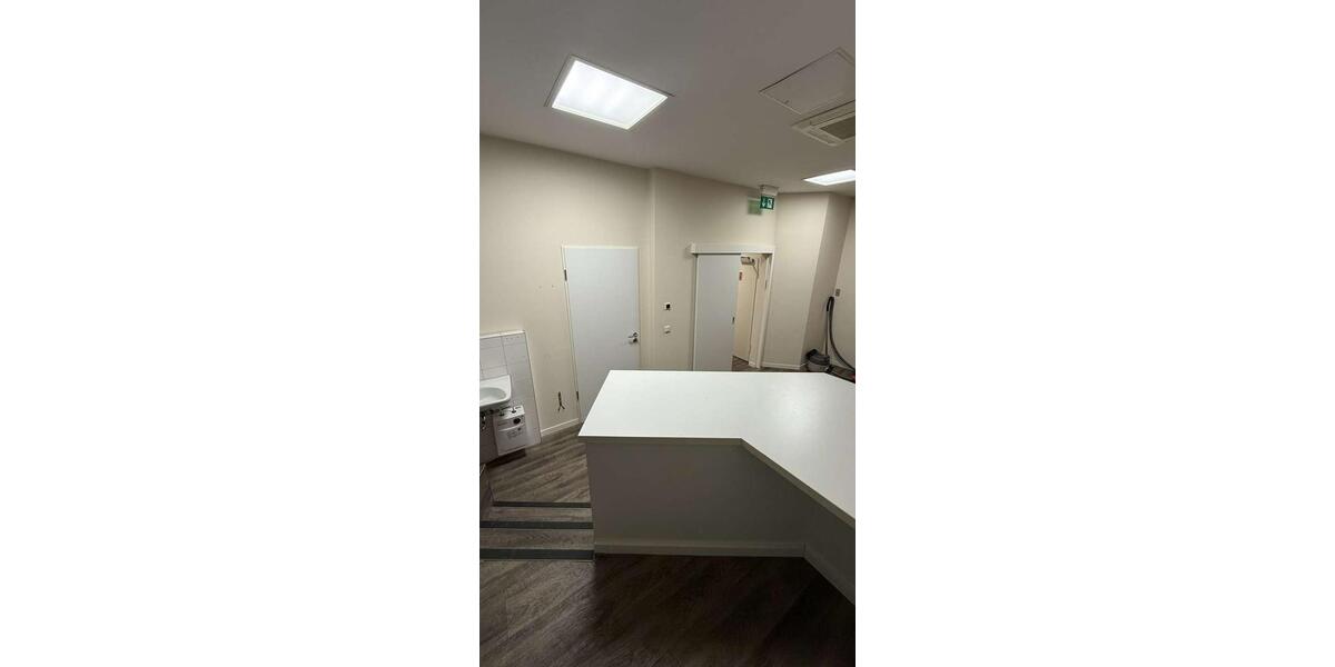 Gewerbeobjekt Krefeld - 2.180&euro; | Angebot:25152334