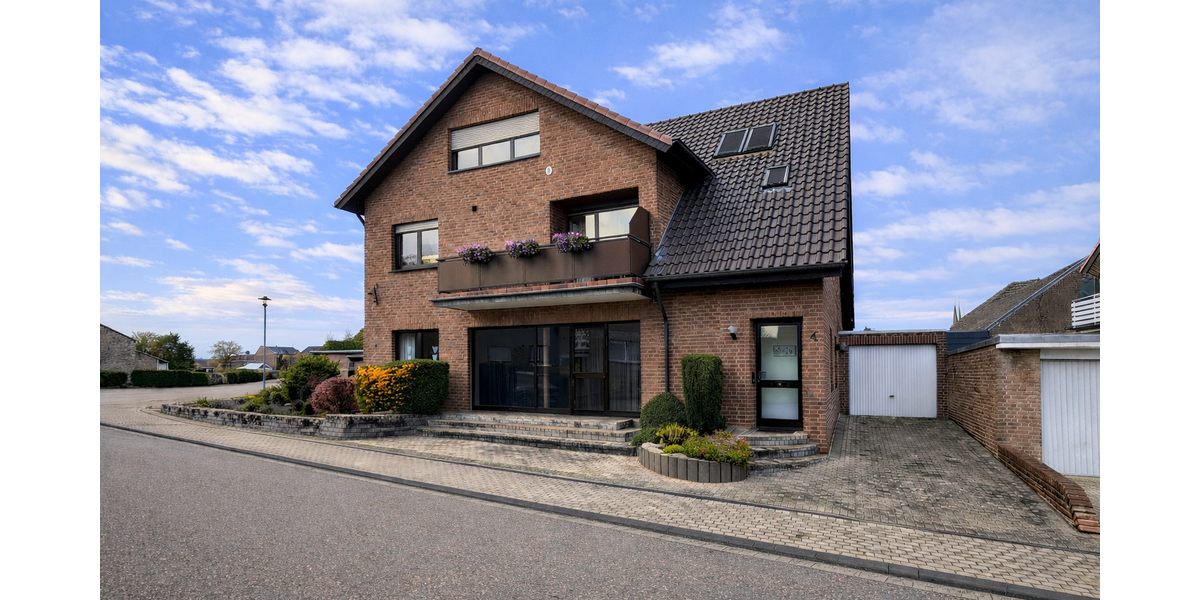 Einfamilienhaus Schwalmtal - 8 Zimmer, 280 m&sup2;, 498.000&euro; | Angebot:24453143