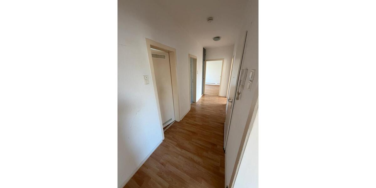 Etagenwohnung Mettmann - 3 Zimmer, 77 m&sup2;, 800&euro; | Angebot:25484220
