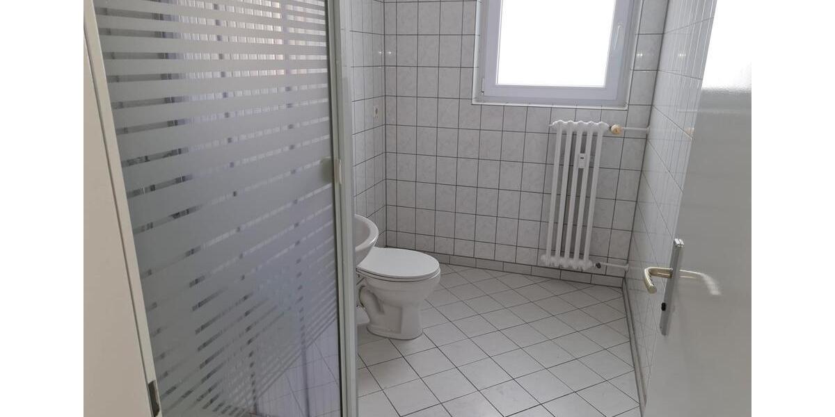Etagenwohnung Duisburg Hamborn - 4 Zimmer, 82 m&sup2;, 558&euro; | Angebot:26008877