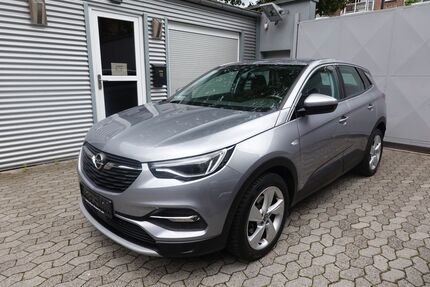 Opel Grandland (X) 118.000 km 13.299 &euro; Düsseldorf 40231