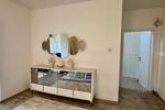 Reihenhaus Grevenbroich Neuenhausen - 8 Zimmer, 180 m&sup2;, 275.000&euro; | Angebot:26227521