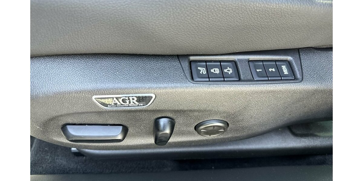 Opel Insignia B Sports Tourer GSi 4x4 / Headup / Pano 140.000 km 11.890 &euro; Mönchengladbach 41066