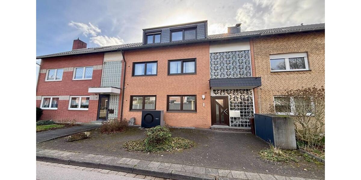 Etagenwohnung Mönchengladbach Ost - 3 Zimmer, 68 m&sup2;, 695&euro; | Angebot:25542396