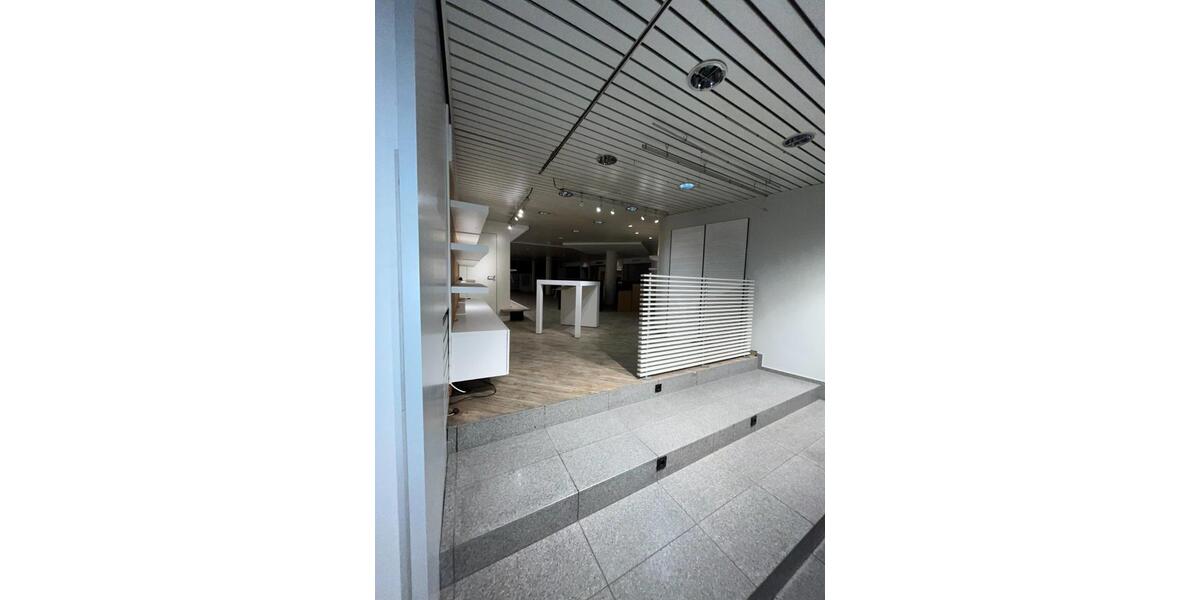 Gewerbeobjekt Mönchengladbach Süd - 2.500&euro; | Angebot:25783341