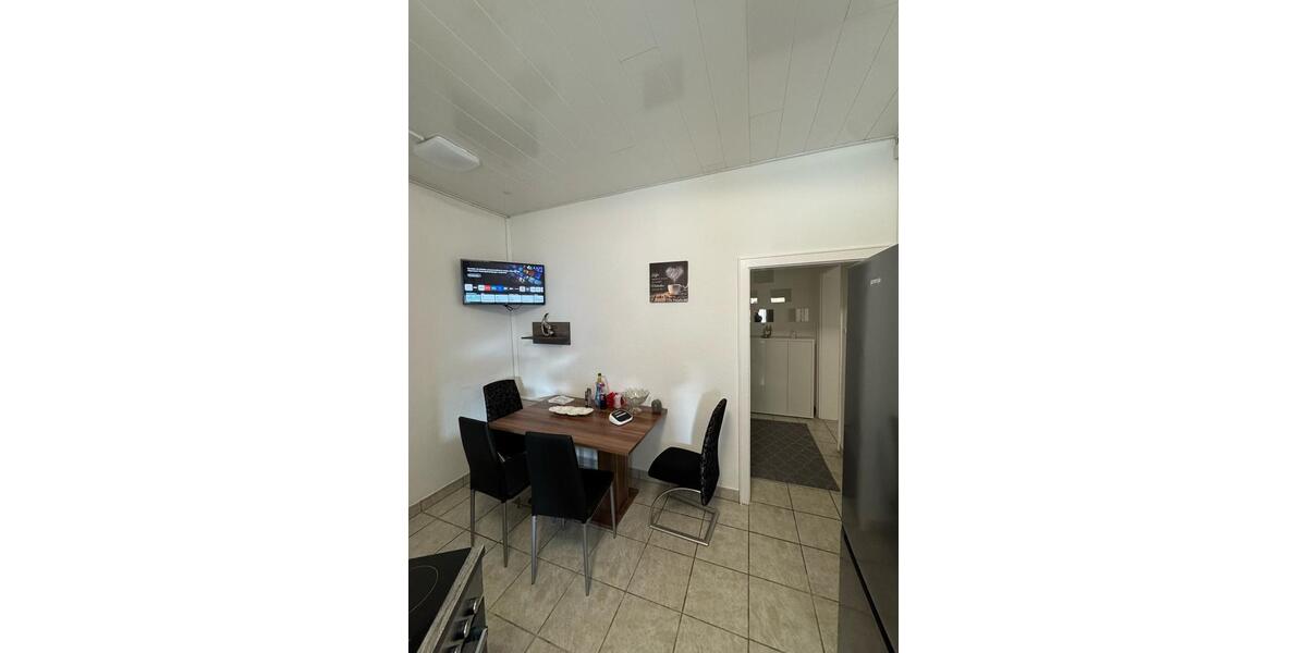 Etagenwohnung Duisburg Großenbaum - 3 Zimmer, 70 m&sup2;, 25&euro; | Angebot:20438710