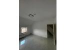 Dachgeschoßwohnung Mönchengladbach Süd - 2.5 Zimmer, 74 m&sup2;, 820&euro; | Angebot:26660538