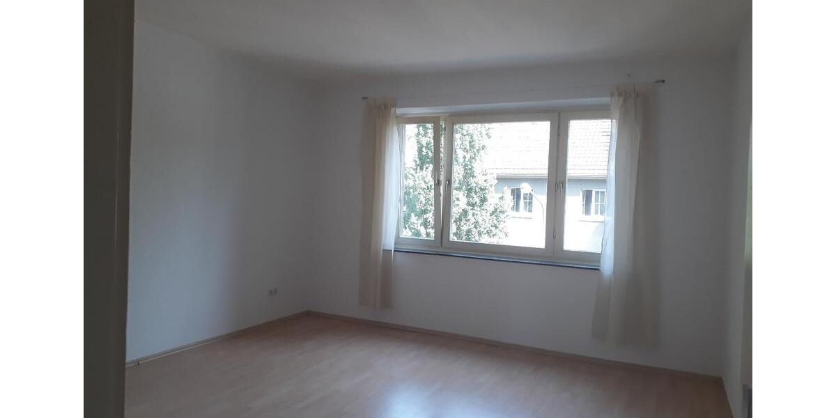 Etagenwohnung Mönchengladbach Süd - 3 Zimmer, 72 m&sup2;, 576&euro; | Angebot:26003666