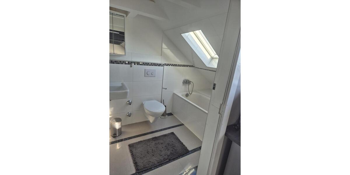 Etagenwohnung Mettmann - 1 Zimmer, 40 m&sup2;, 700&euro; | Angebot:26023971